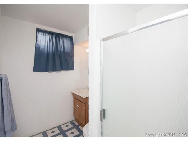 1239 Baylor Dr, Colorado Springs, CO 80909