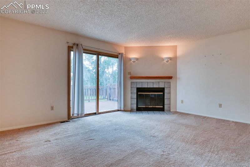 1239 Firefly Cir, Colorado Springs, CO 80916