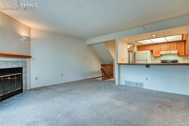 1239 Firefly Cir, Colorado Springs, CO 80916