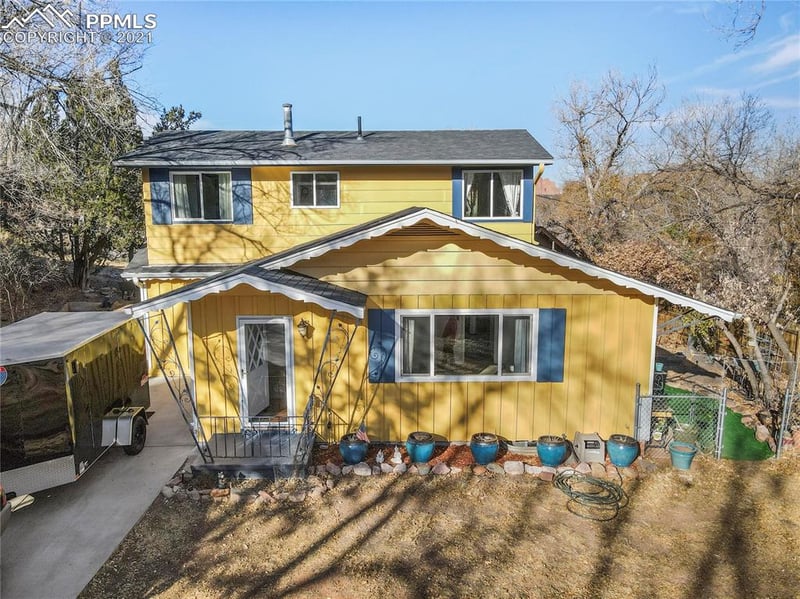 124 Crystal Park Rd, Manitou Springs, CO 80829