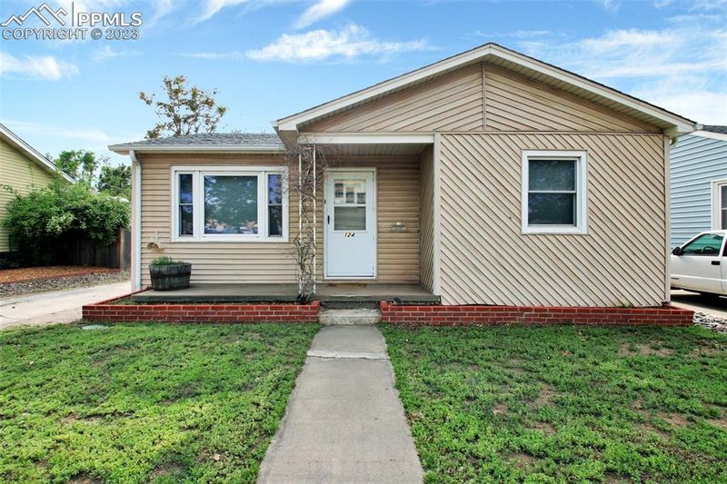 124 N Meade Ave, Colorado Springs, CO 80909