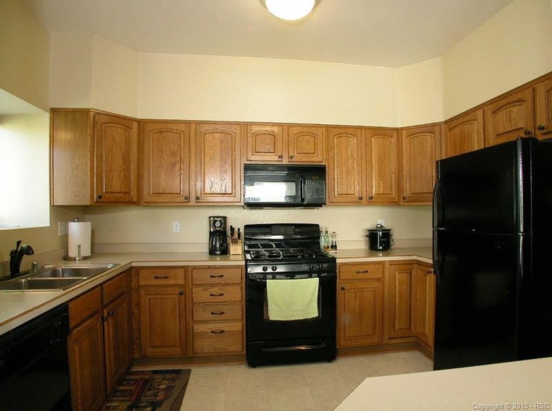 1240 Bison Ridge Dr, Colorado Springs, CO 80919