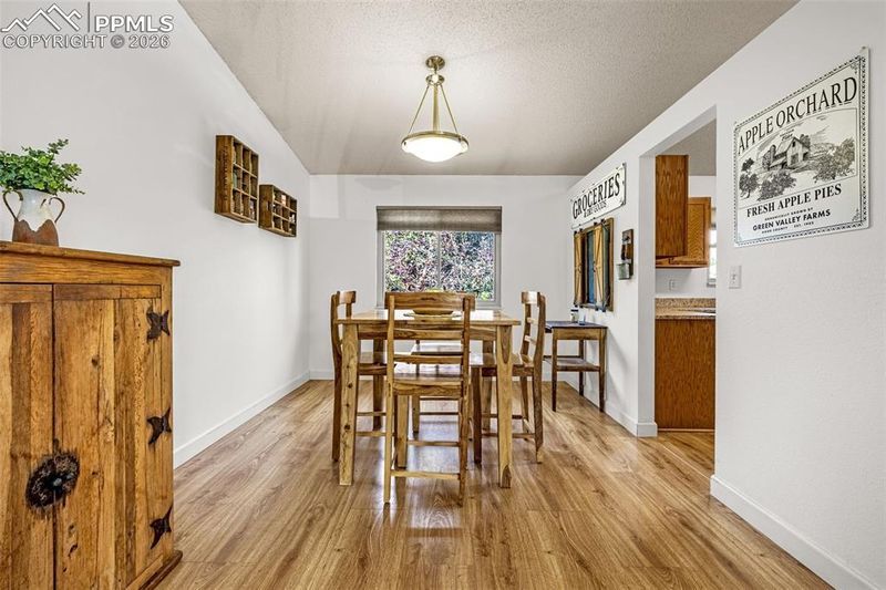 1240 Quinlan Ct, Colorado Springs, CO 80911
