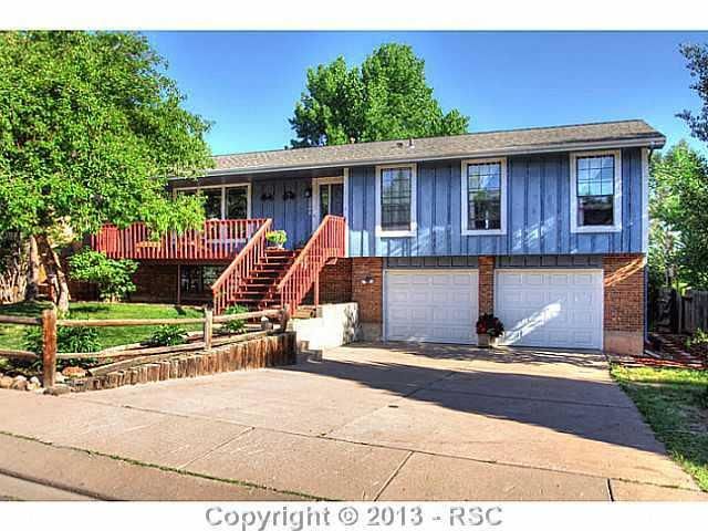1240 Valkenburg Dr, Colorado Springs, CO 80907