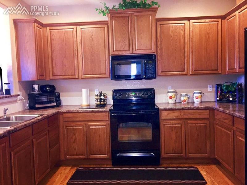 1242 Timber Run Hts, Monument, CO 80132
