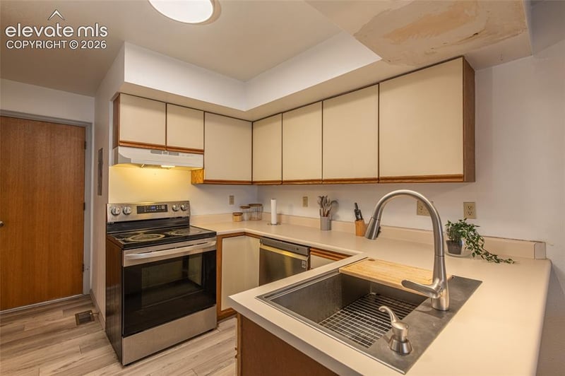1243 Holland Park Blvd, Colorado Springs, CO 80907