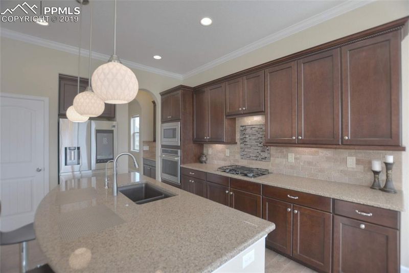 12446 Arrow Creek Ct, Colorado Springs, CO 80921