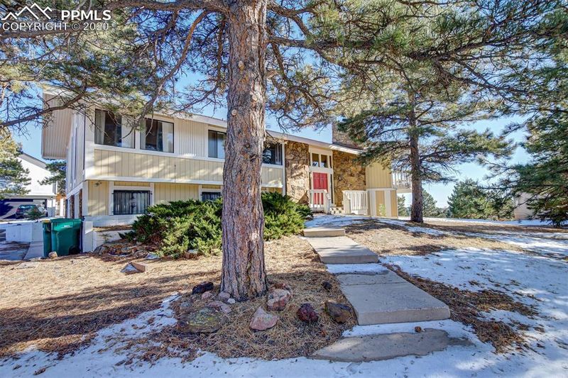 1245 Spinnaker Trl, Monument, CO 80132