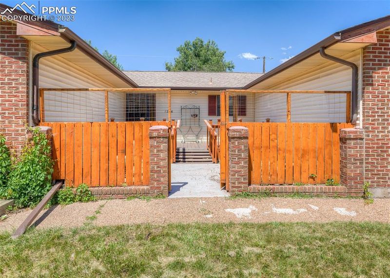 1246 Auburn Dr, Colorado Springs, CO 80909