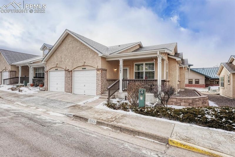 1247 Villa Grv, Monument, CO 80132
