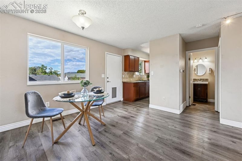 1248 Jet Wing Dr, Colorado Springs, CO 80916
