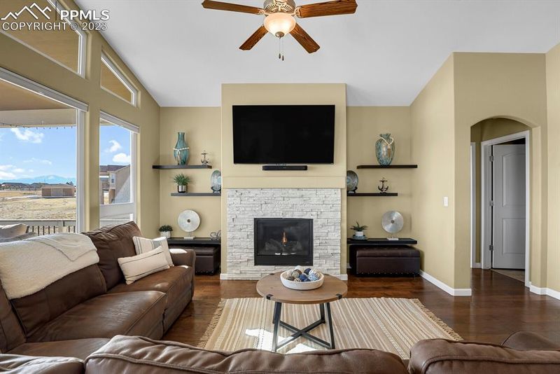 12485 Black Hills Dr, Peyton, CO 80831