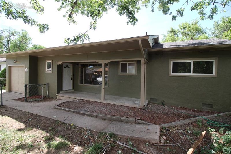 125 Everett Dr, Colorado Springs, CO 80911