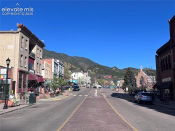 125 Ruxton Ave #R, Manitou Springs, CO 80829