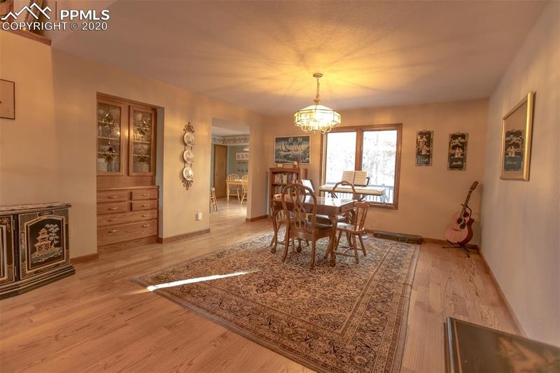 1250 Becky Dr, Colorado Springs, CO 80921
