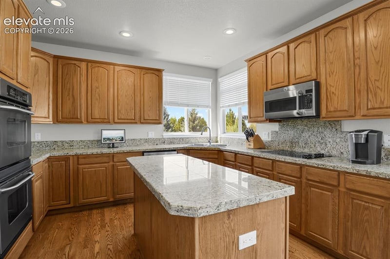 12526 Tenny Crags Rd, Colorado Springs, CO 80921