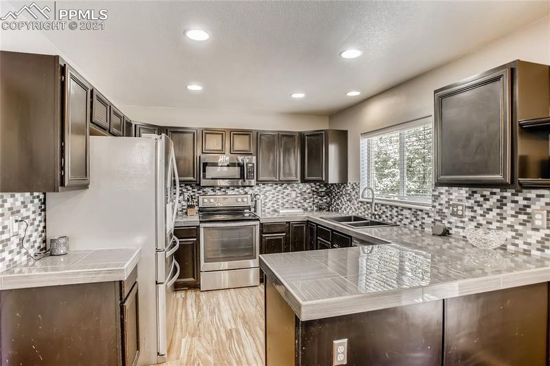 12538 Dexter Way, Thornton, CO 80241