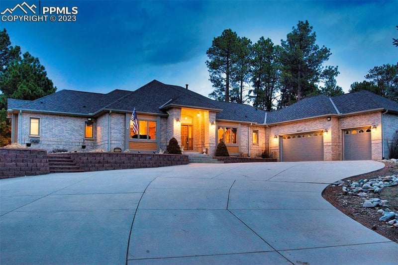 12577 N Woodland Trl, Parker, CO 80138