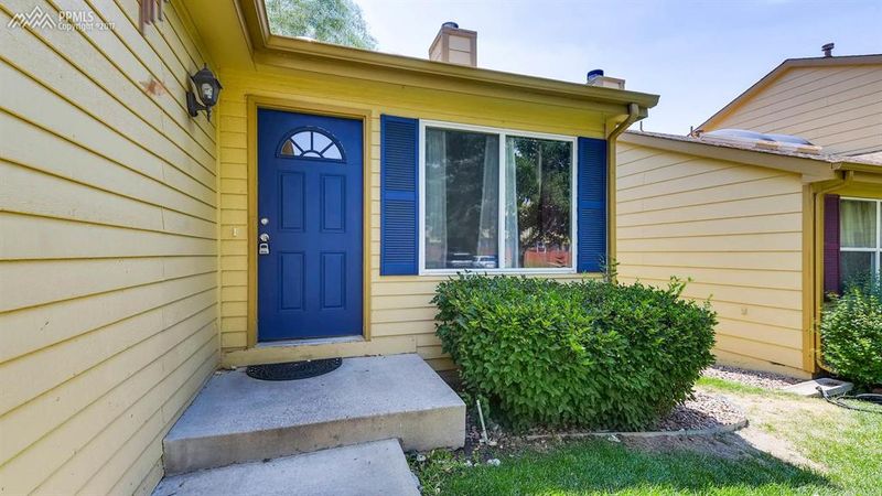 1259 Firefly Cir #6, Colorado Springs, CO 80916