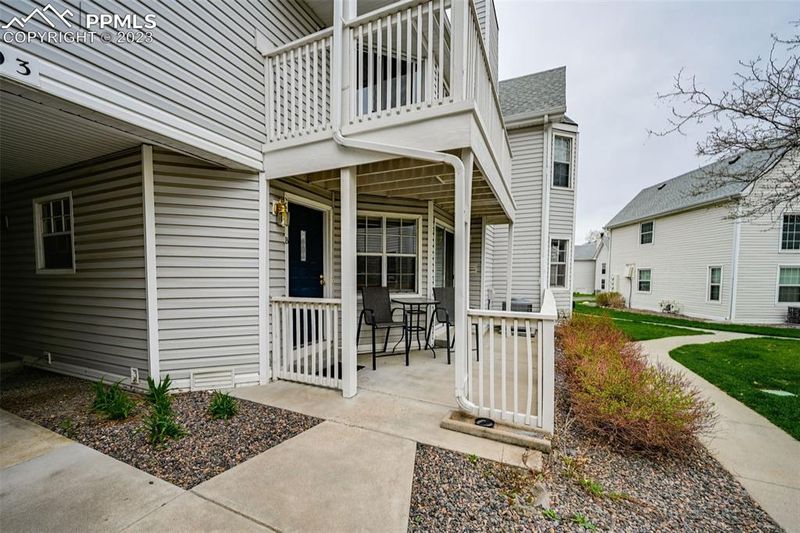 12593 E Pacific Cir #B, Aurora, CO 80014