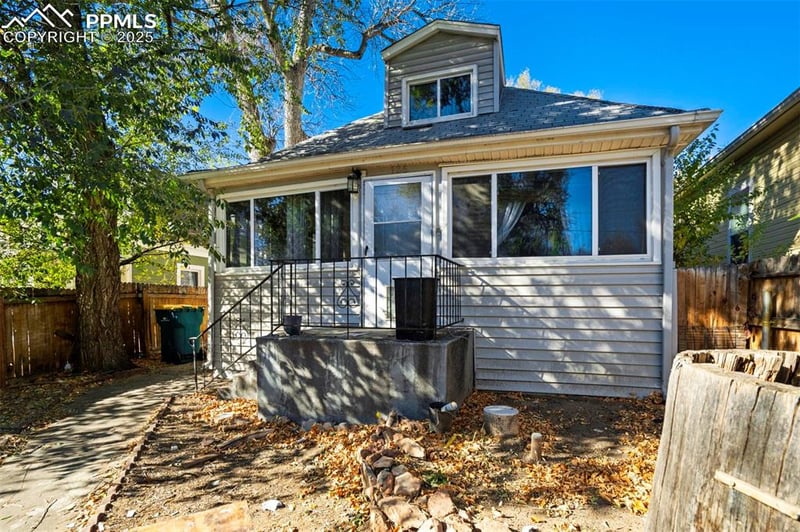 126 Chestnut St, Colorado Springs, CO 80905