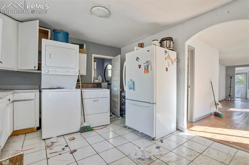 126 Chestnut St, Colorado Springs, CO 80905