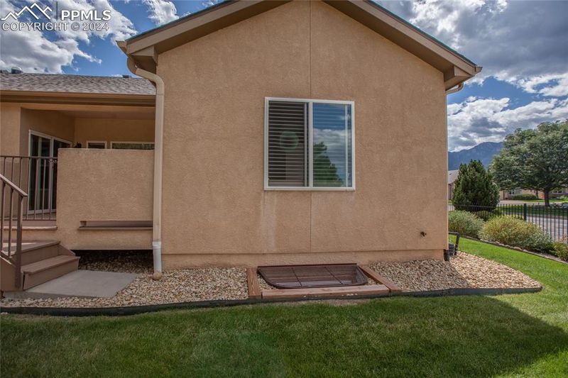 1260 Winterhall Point, Colorado Springs, CO 80906