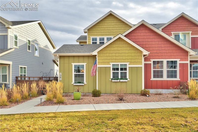 1261 Cresson Mine Dr, Colorado Springs, CO 80905