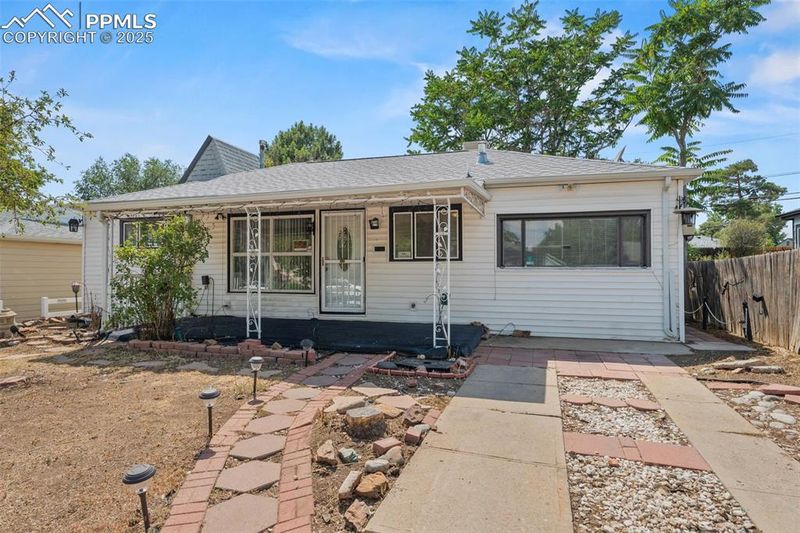1261 Shoshone St, Denver, CO 80223