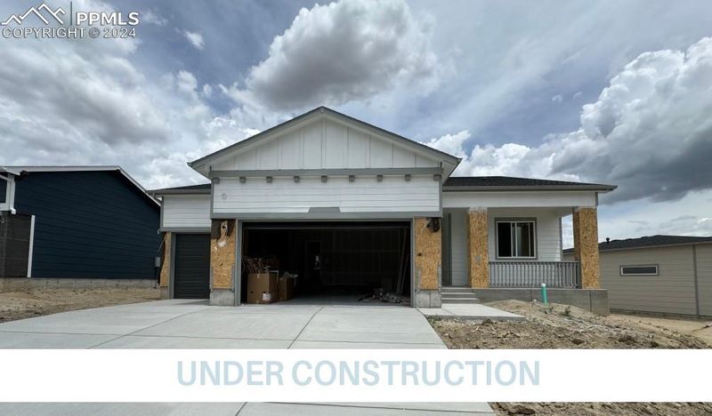 12614 Granite Ridge Dr, Falcon, CO 80831