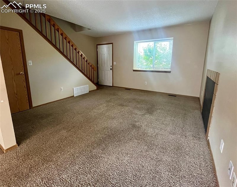 1263 Soaring Eagle Dr, Colorado Springs, CO 80915