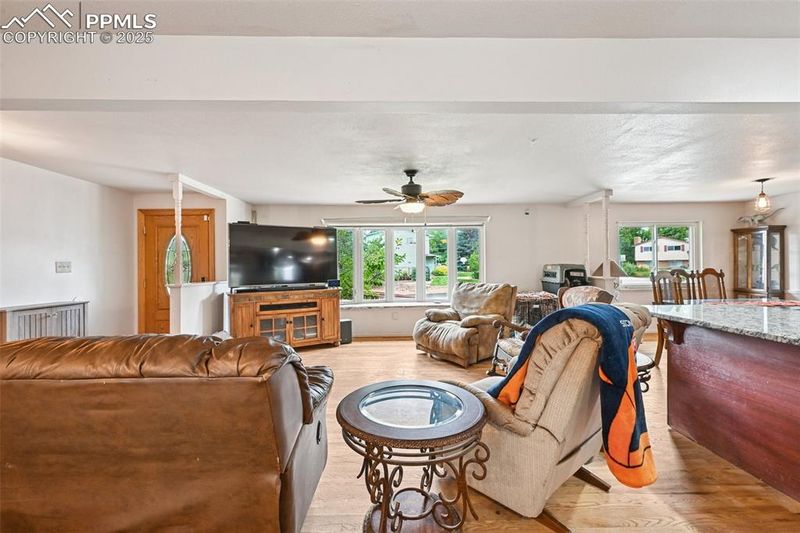 1263 York Rd, Colorado Springs, CO 80918