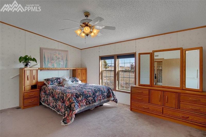 12630 Palomino Dr, Calhan, CO 80808