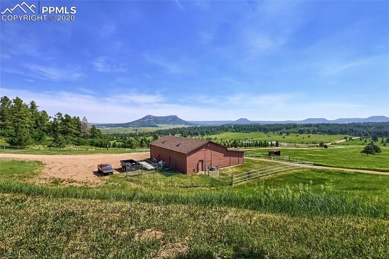 12637 S Perry Park Rd, Larkspur, CO 80118