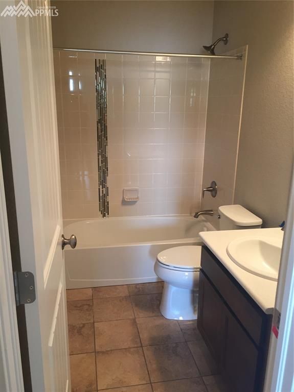 12642 Cloudy Bay Dr, Colorado Springs, CO 80921
