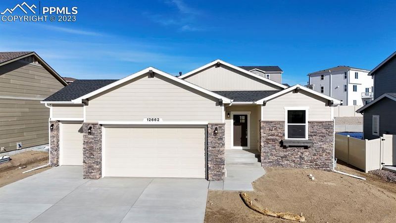 12662 Granite Ridge Dr, Falcon, CO 80831