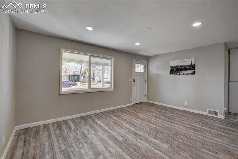127 Easy St, Colorado Springs, CO 80911