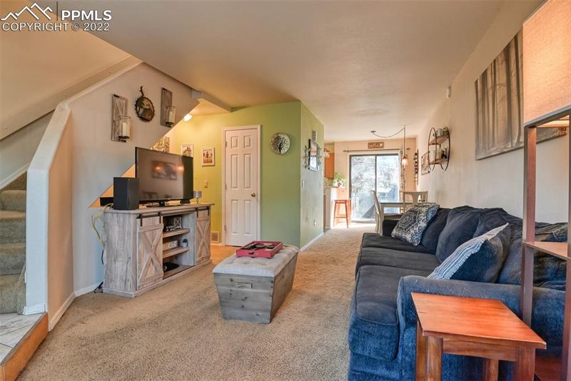 127 Iveystone Ct, Colorado Springs, CO 80919