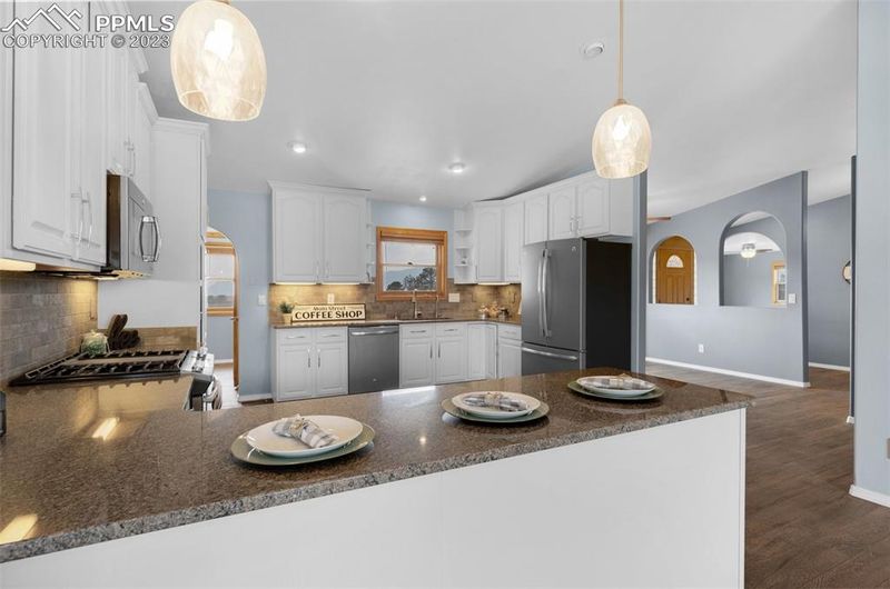 1270 Montezuma Rd, Colorado Springs, CO 80920