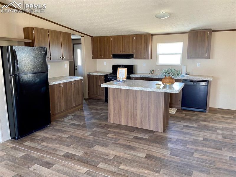 1270 Sengbeil Rd, Yoder, CO 80864