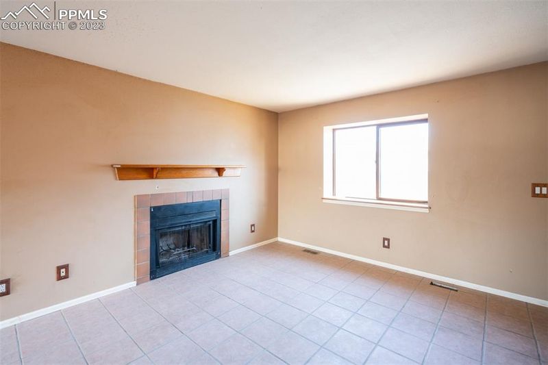 1270 Soaring Eagle Dr, Colorado Springs, CO 80915