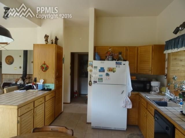 1270 Windflower Ln, Woodland Park, CO 80863