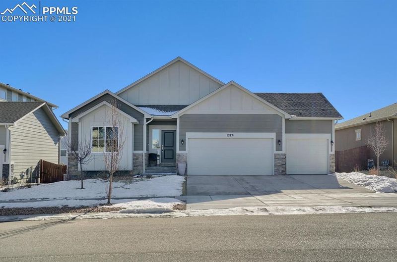 12721 Culebra Peak Dr, Peyton, CO 80831