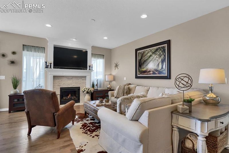12721 Culebra Peak Dr, Peyton, CO 80831