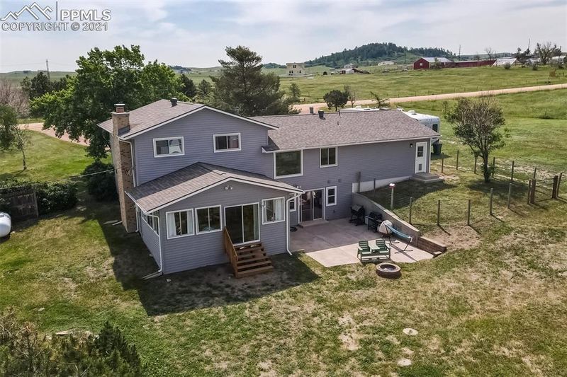 12721 Mesa View Rd, Larkspur, CO 80118