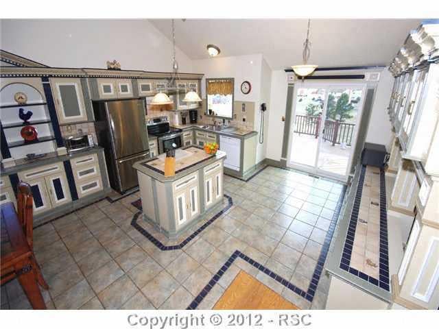 12735 Cherokee Trl, Black Forest, CO 80106