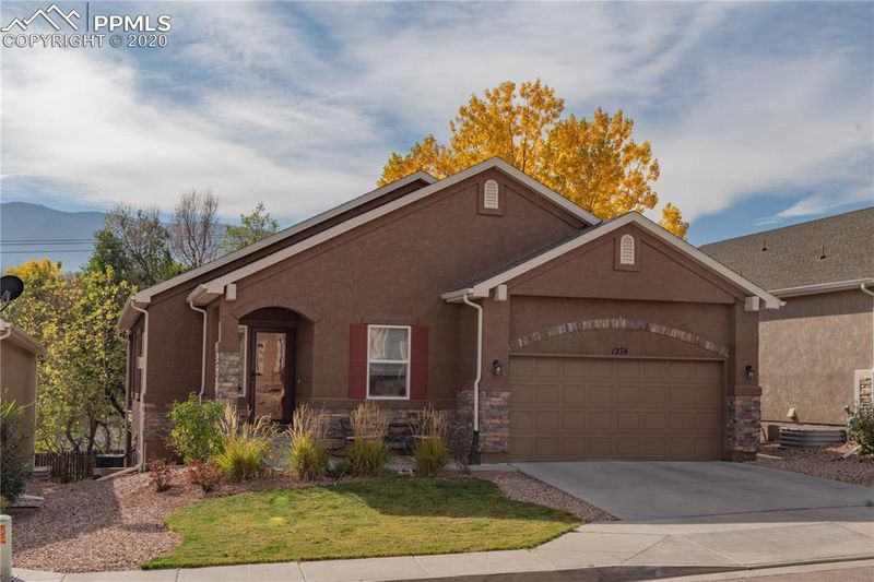 1274 Ethereal Cir, Colorado Springs, CO 80904