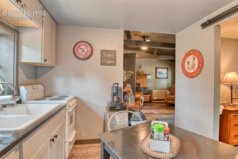 1275 Blossom Rd, Woodland Park, CO 80863