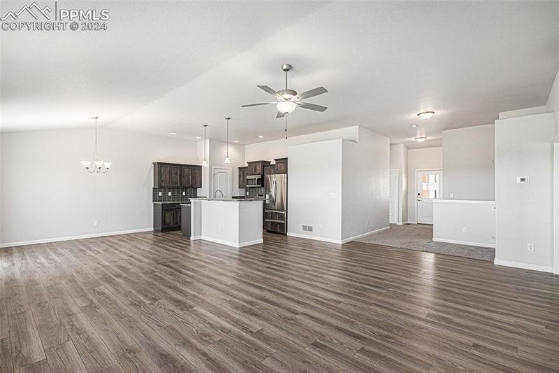 1276 N Dailey Dr, Pueblo, CO 81007