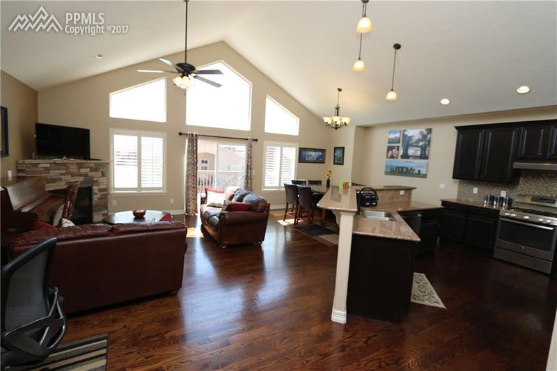 12771 Mt Oxford Dr, Peyton, CO 80831
